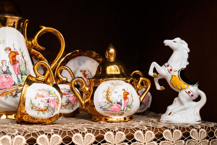 Antique buyers Delray Beach Florida. Updated 2025